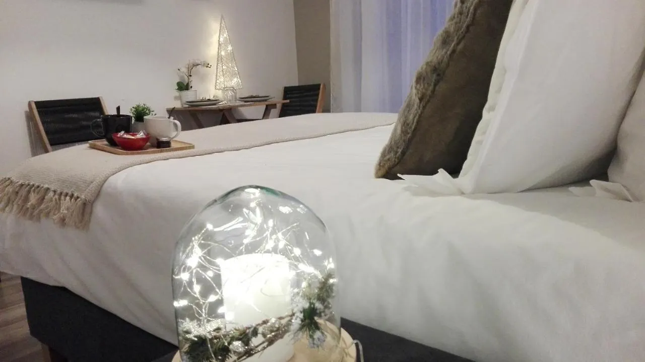 Apart Otel Sweet Home Studio Aix En Provence, Terrasse, Piscine, Resto, Éguilles Fransa