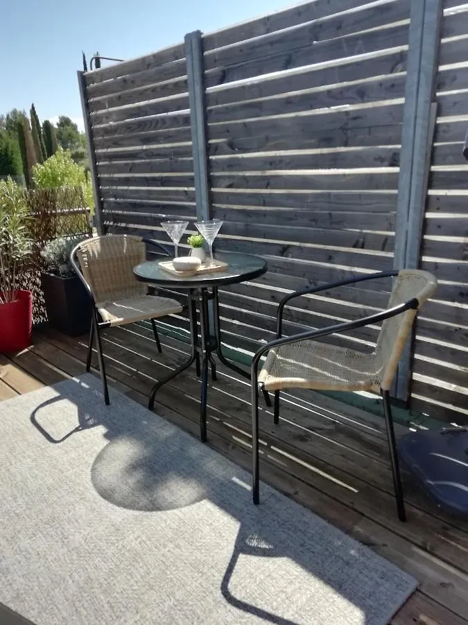 Sweet Home Studio Aix En Provence, Terrasse, Piscine, Resto, Éguilles 0*,