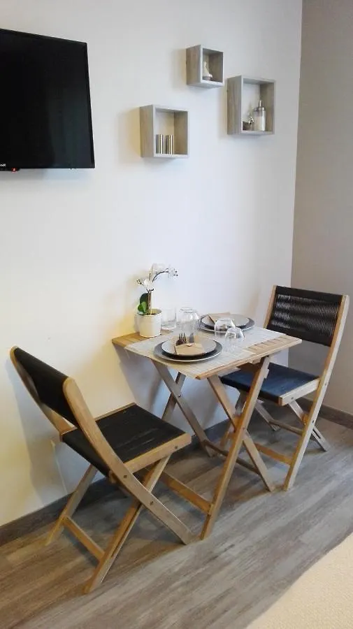 Sweet Home Studio Aix En Provence, Terrasse, Piscine, Resto, Éguilles 0*,